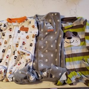 🌻3/$9 sale🌻Bundle of 3 6M pajamas fleece
